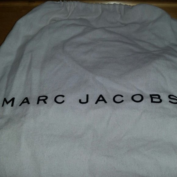 Marc Jacobs Black Leather Love Clutch Handbag - Picture 9 of 9